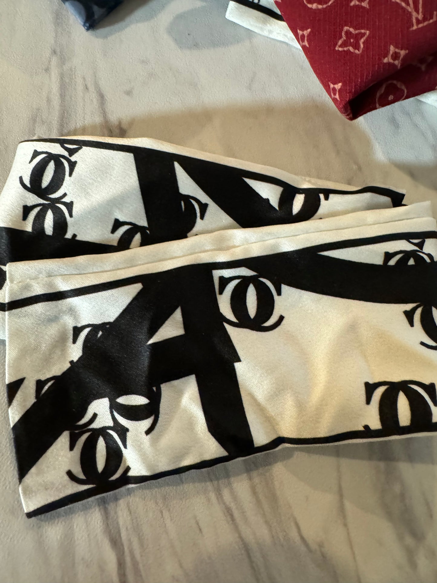 Luxury C straps