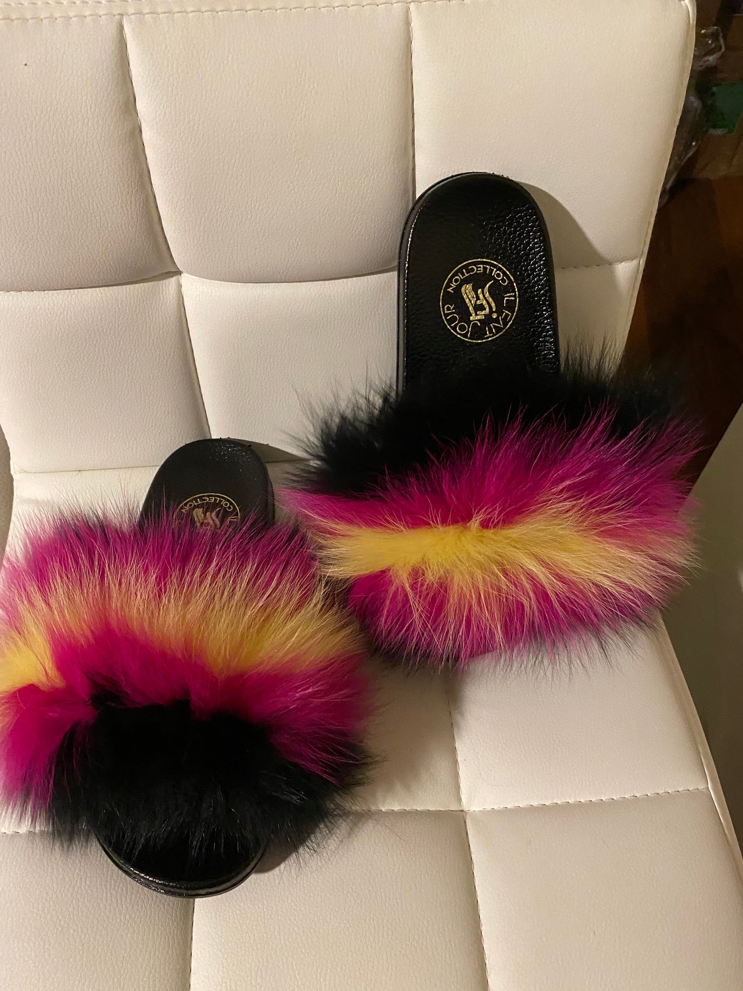 Slide Color random Final Sale