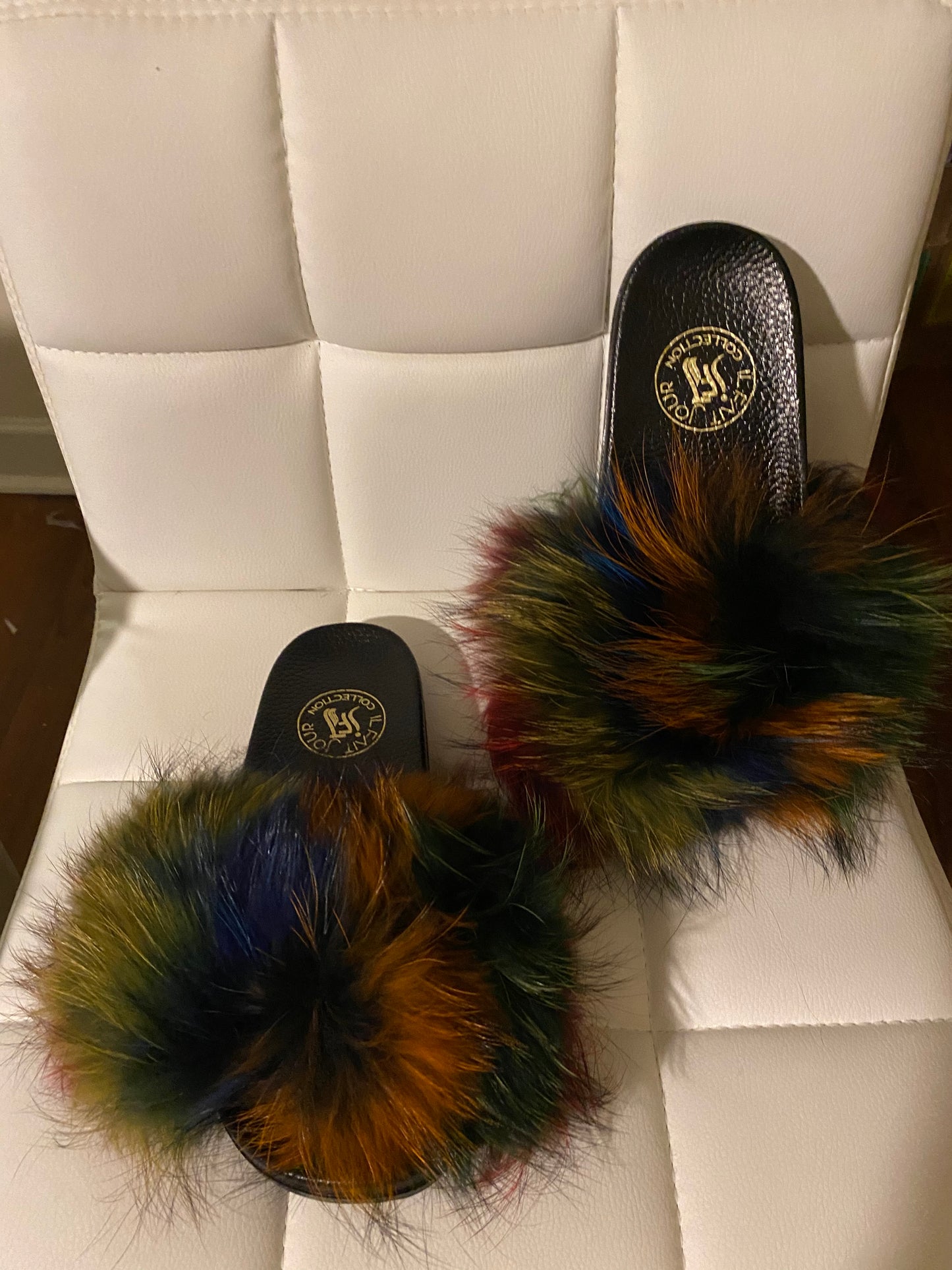 Slide Color random Final Sale