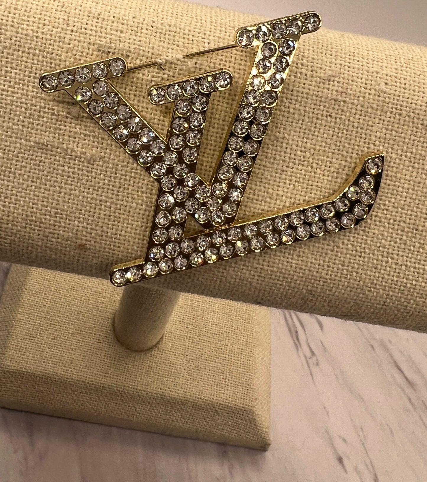 Designer brooches Luxury