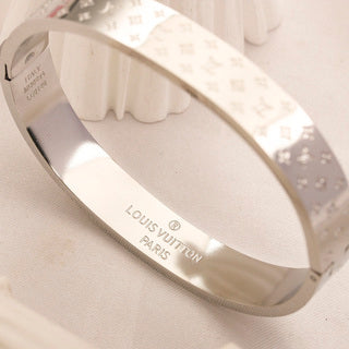 Luxury L bracelets
