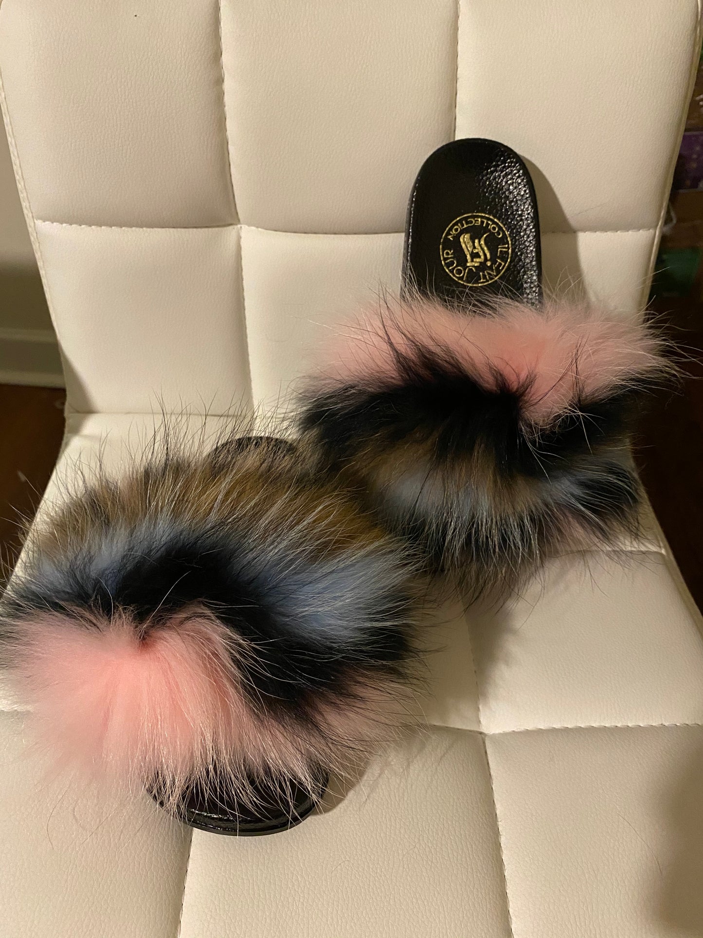 Slide Color random Final Sale