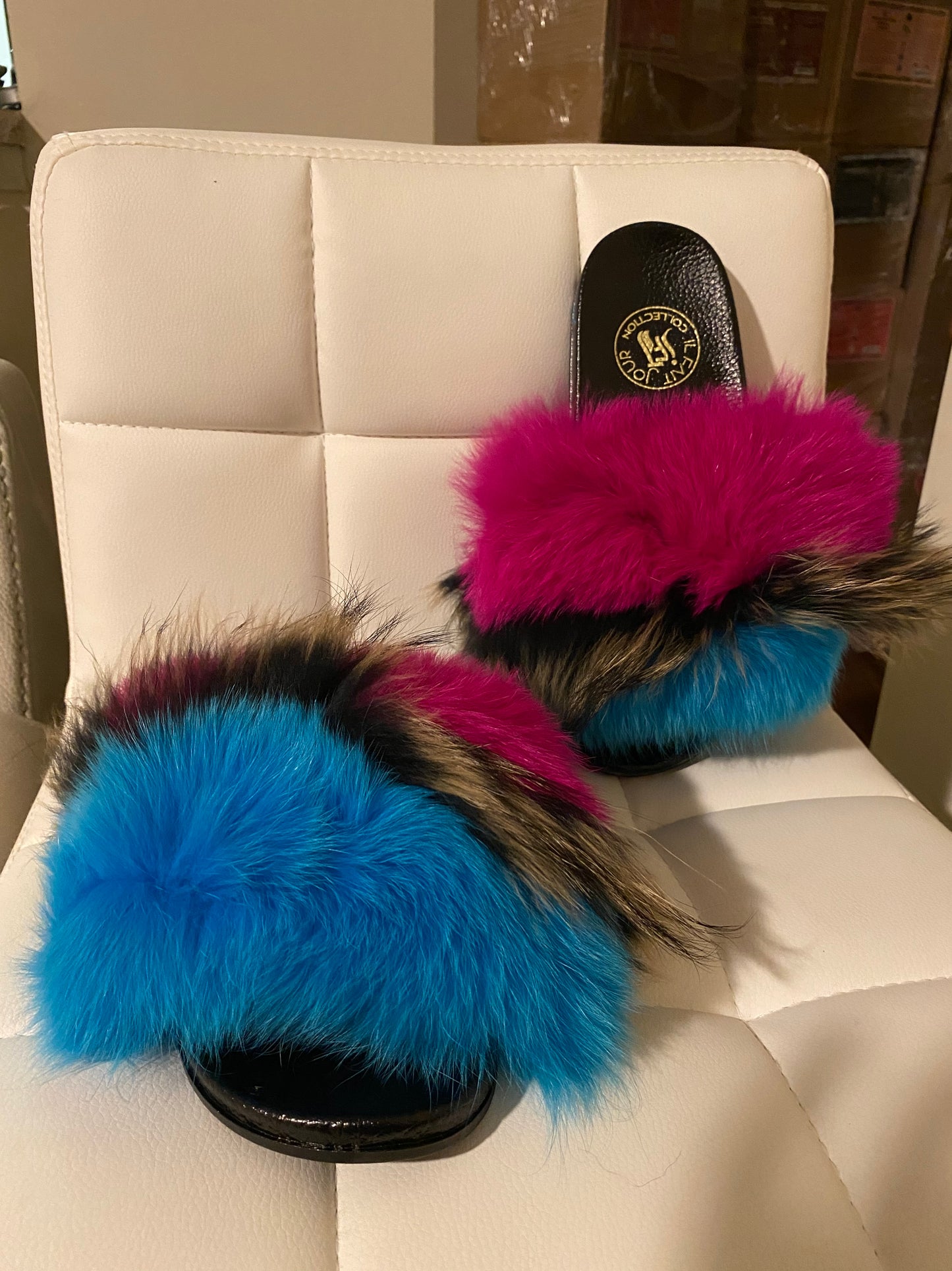 Slide Color random Final Sale