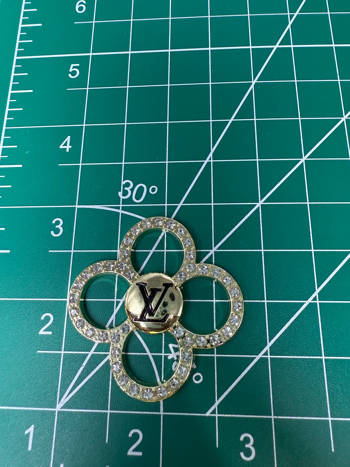 Luxury flat back charms