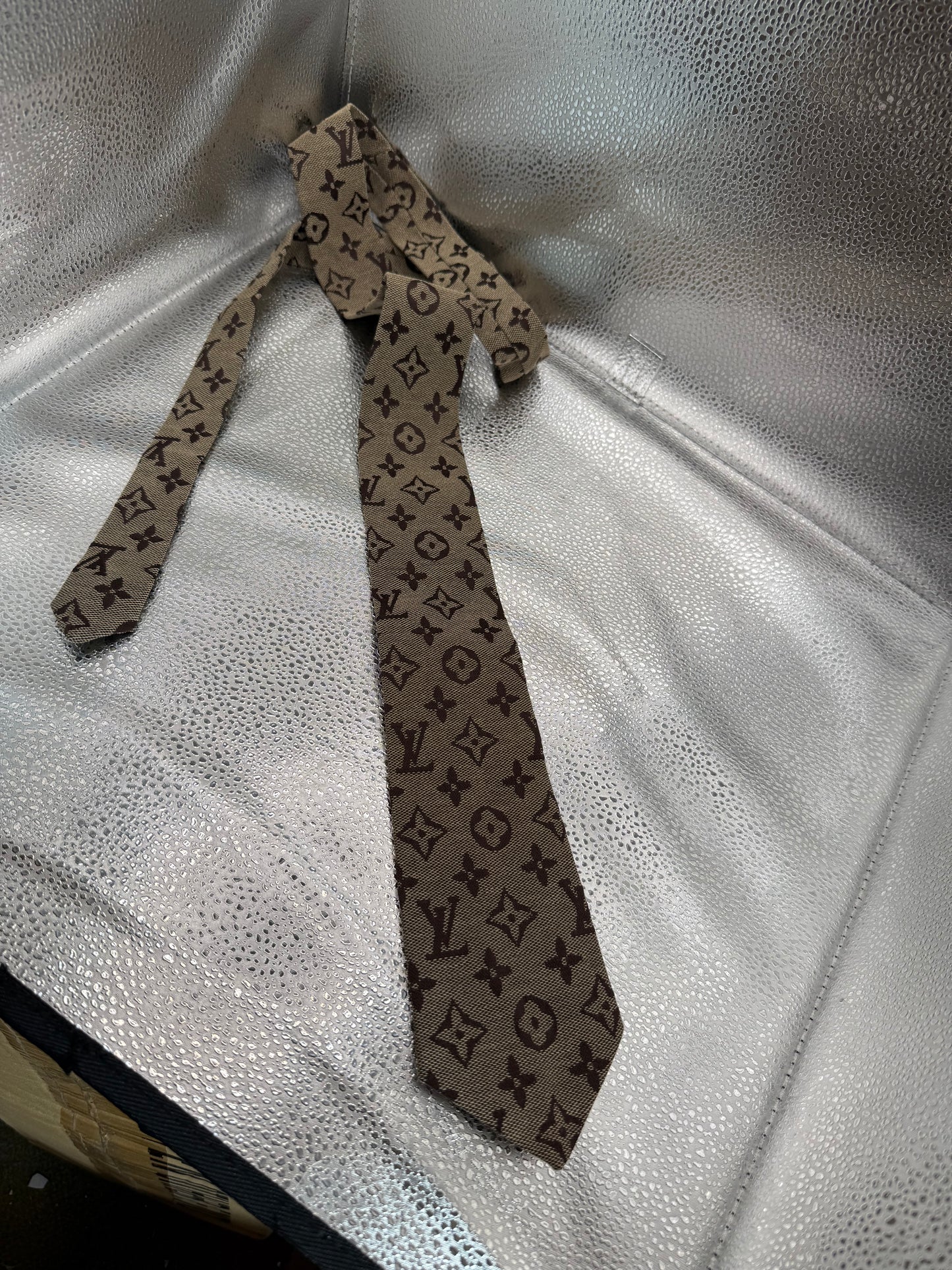 Luxury Men Tie 56 inches