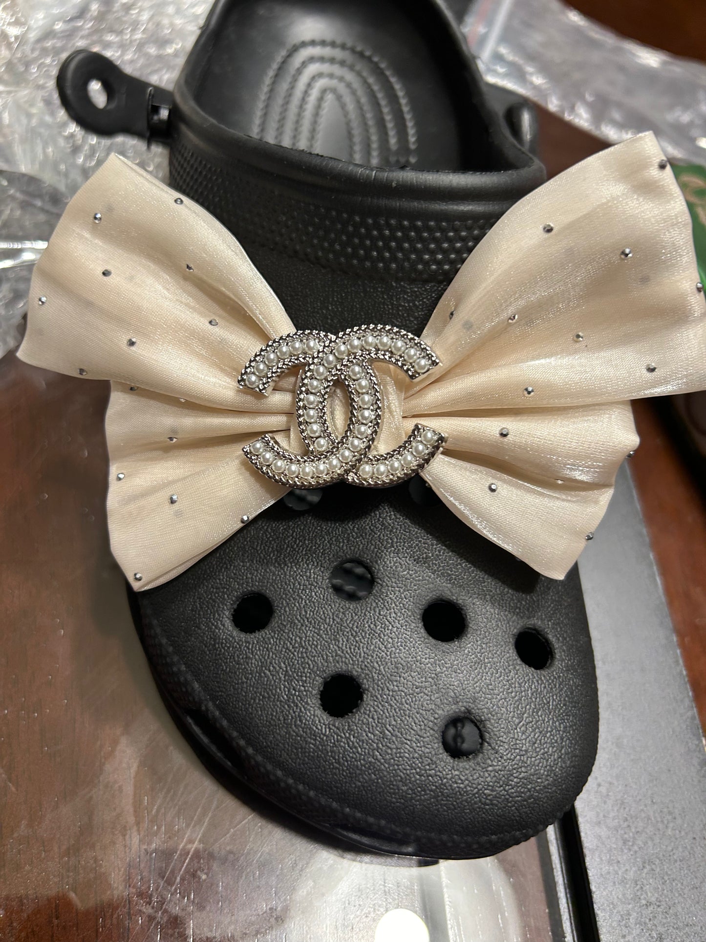 Luxury C straps
