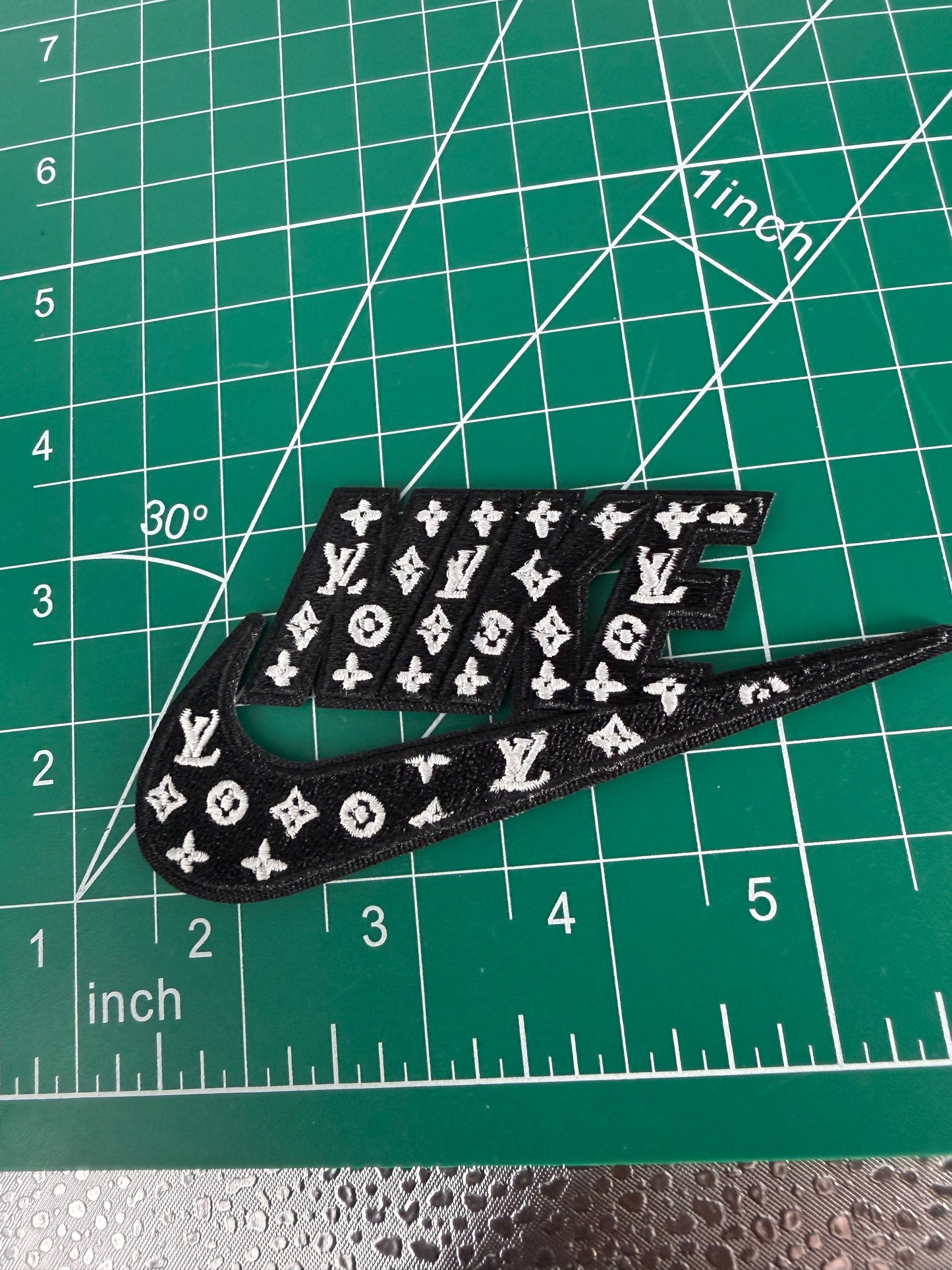 Luxe Exclusive patch