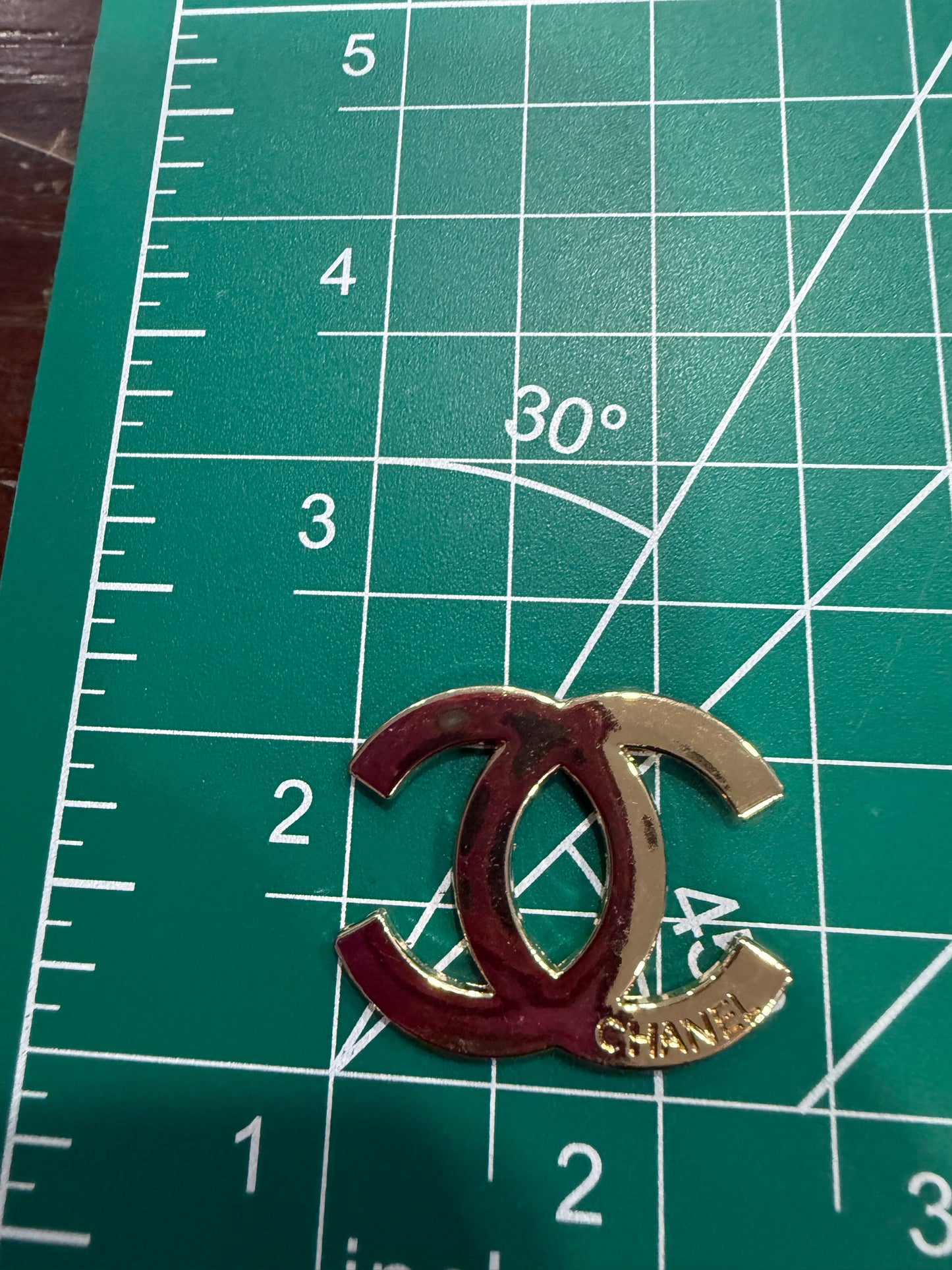 Luxury flat back charms C 3