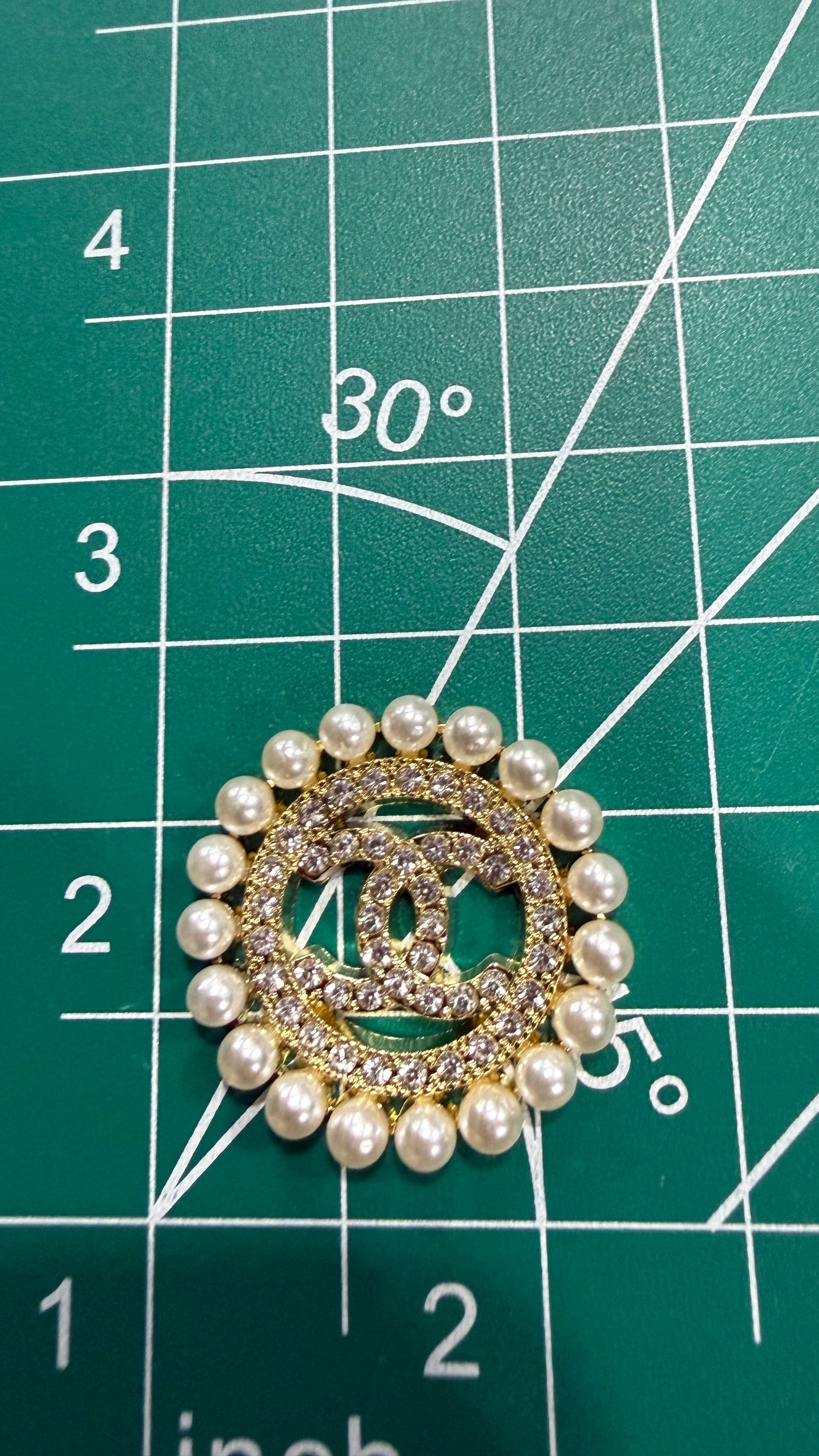 Luxury flat back charms