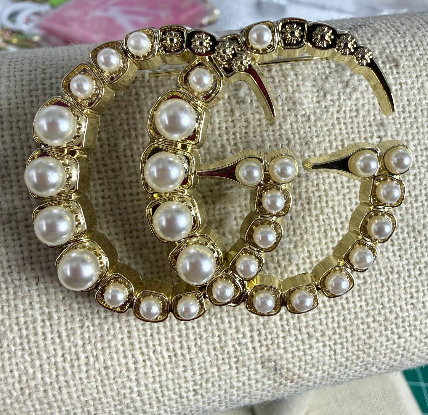 Luxury brooches part v