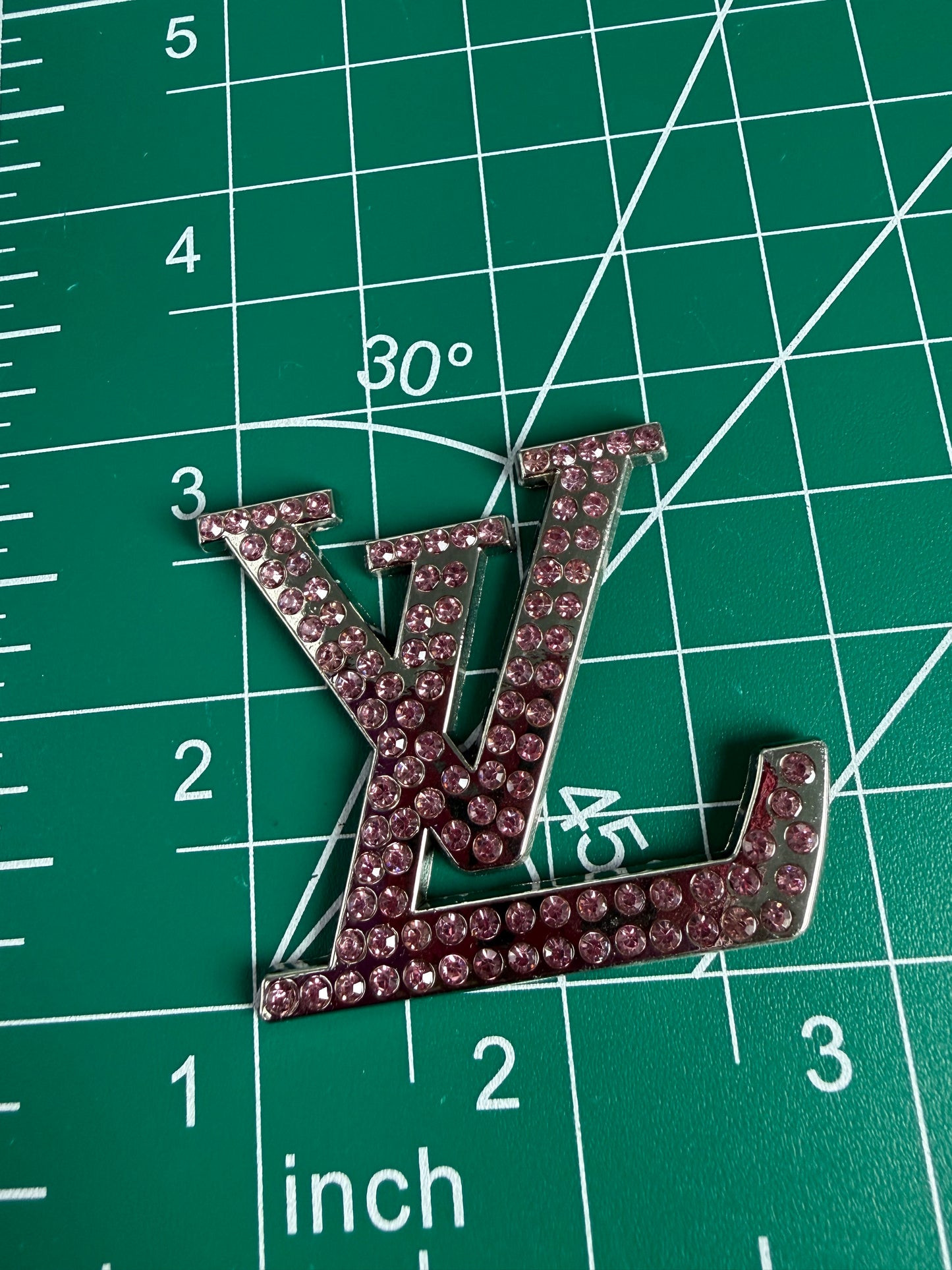 Luxury flat back designer charms