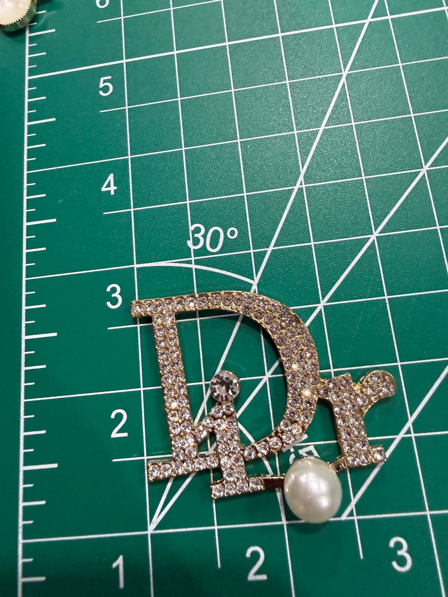 Luxury flat back charms Dio
