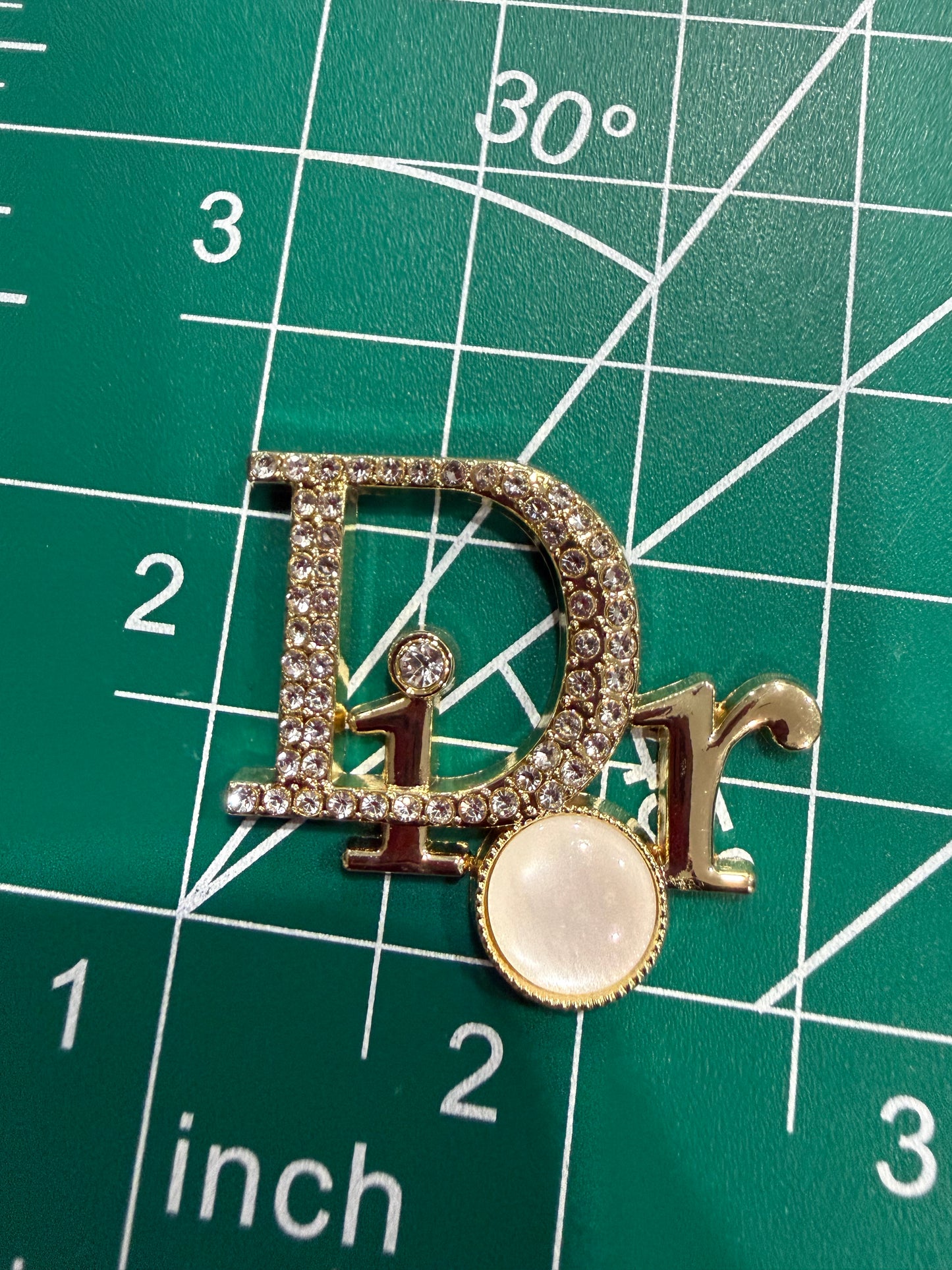 Luxury flat back charms Dio