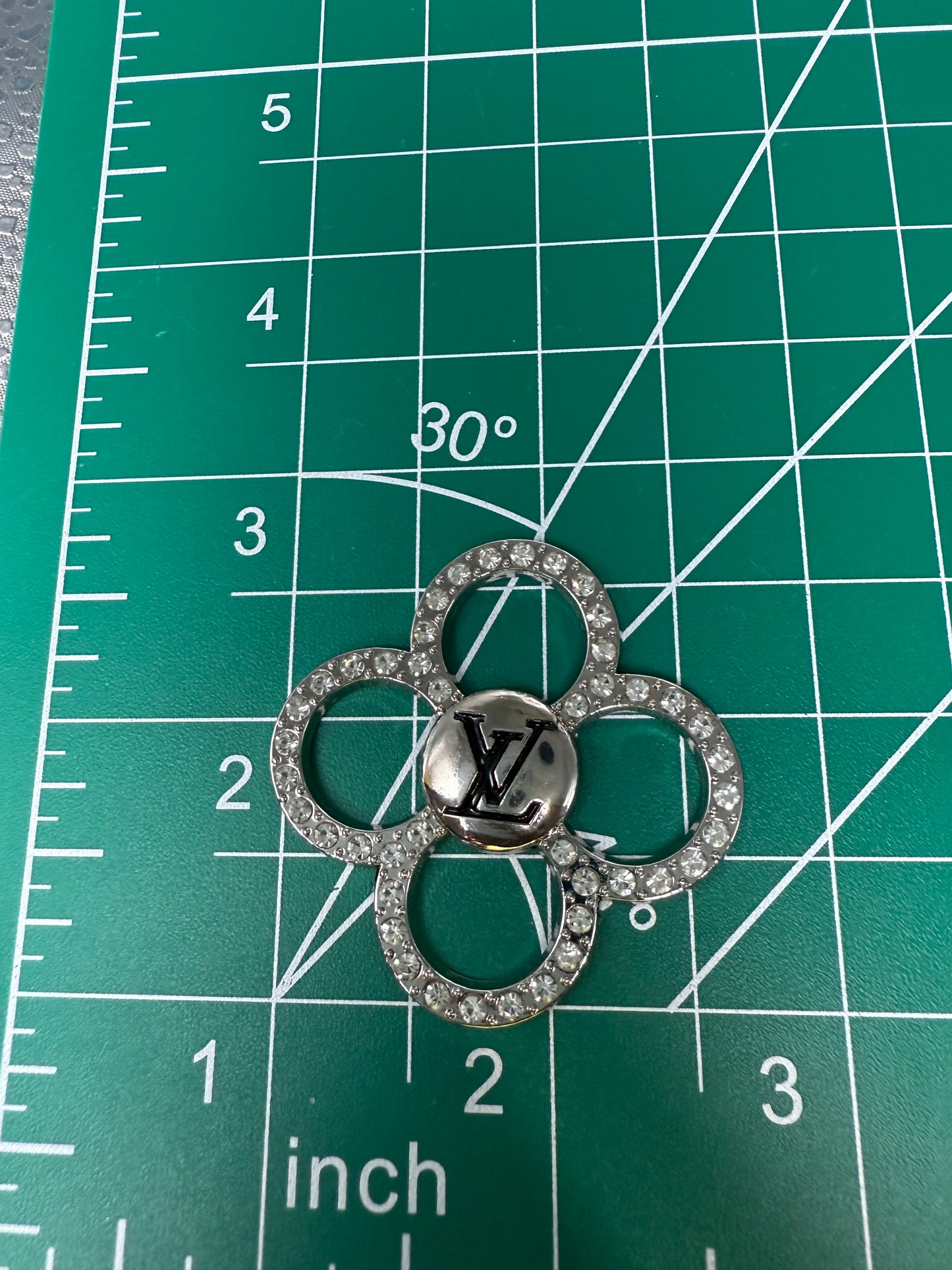 Luxury flat back charms