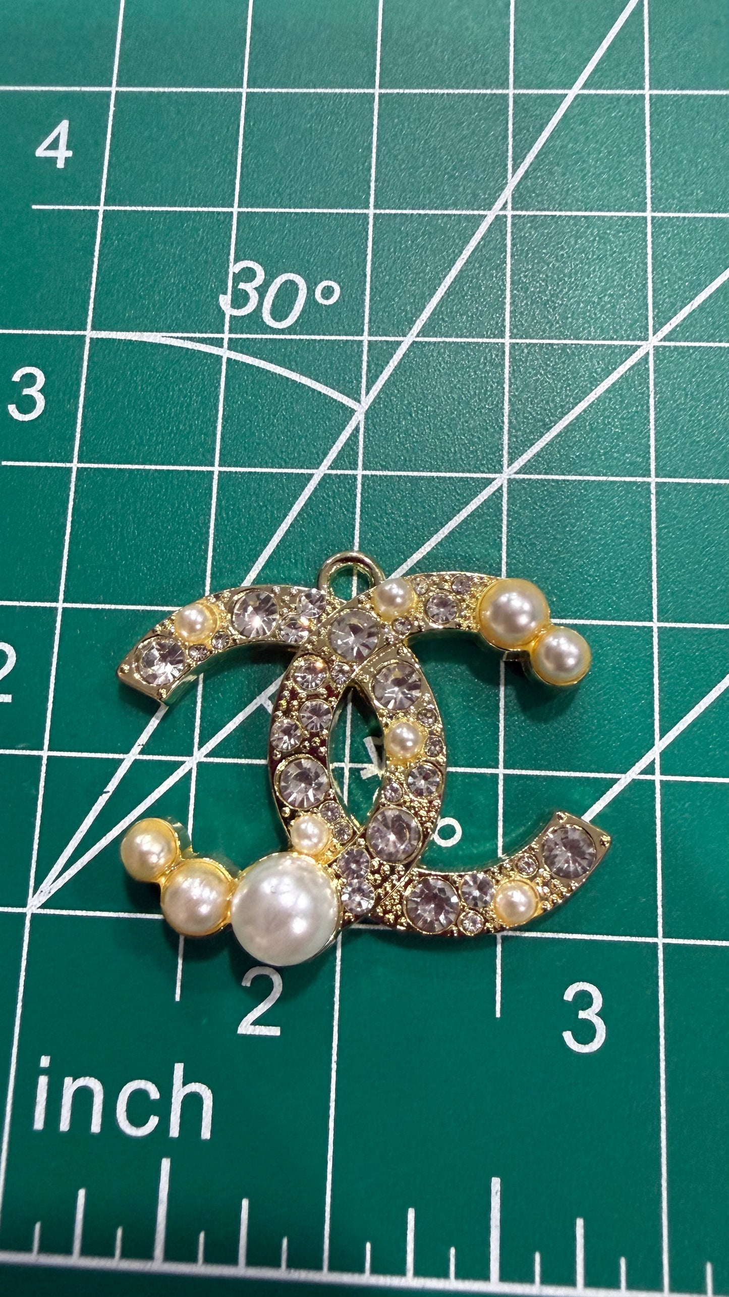 Luxury flat back charms