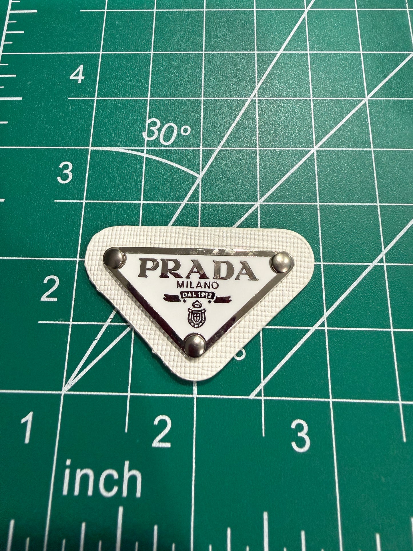 Luxury flat back charms c and Pra