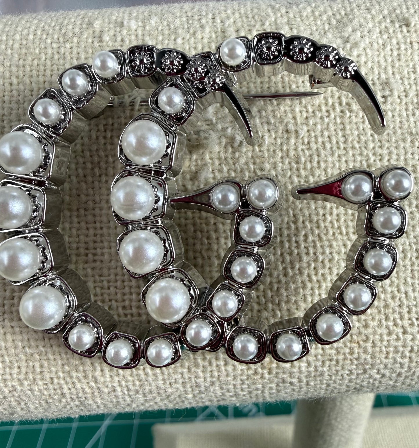 Luxury brooches part v