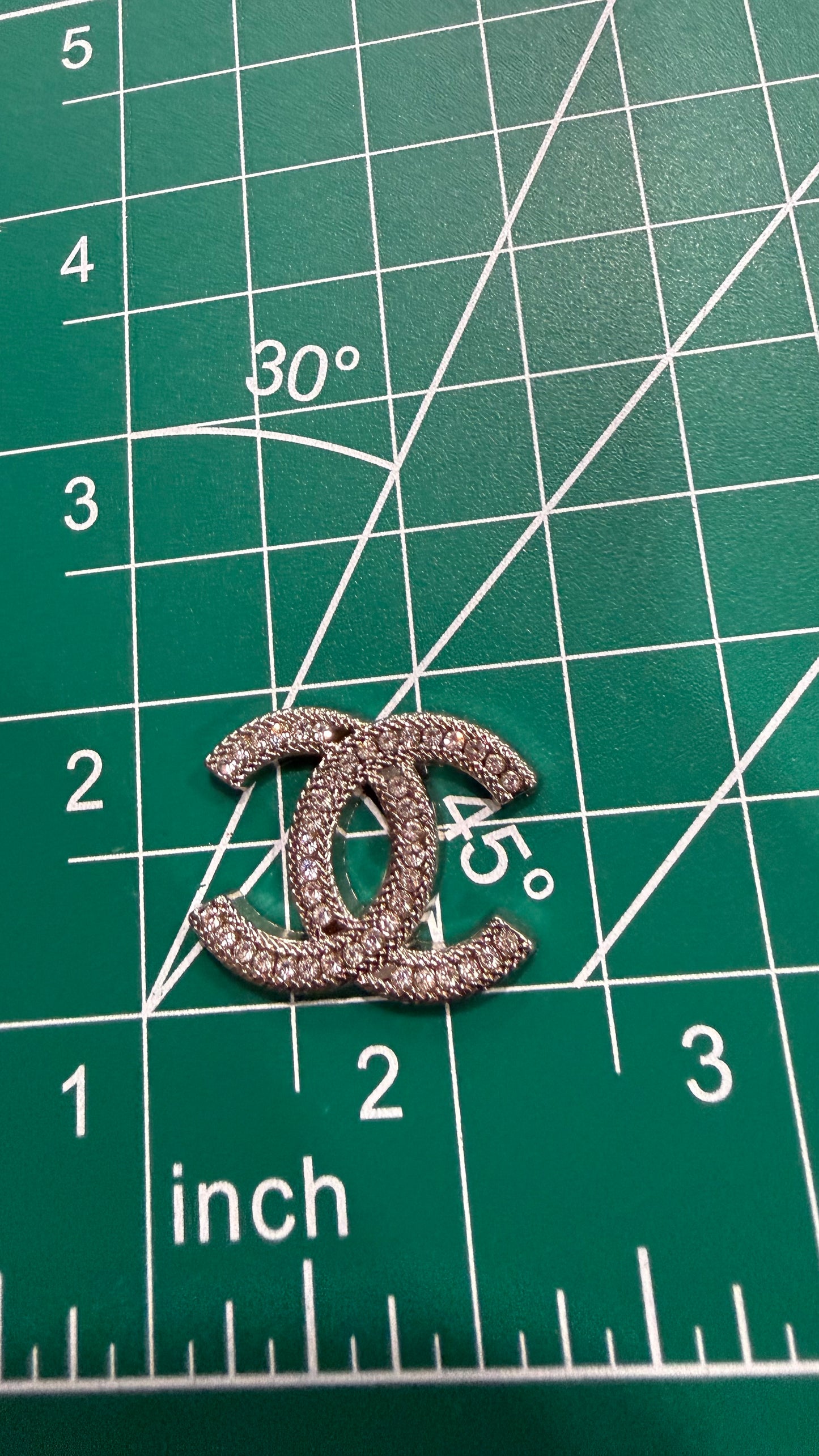 Luxury flat back charms