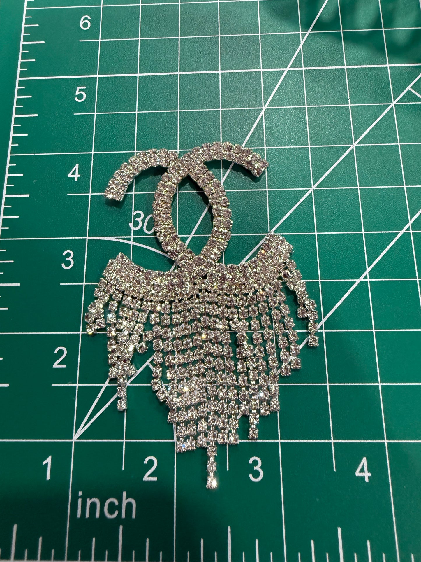 Luxury flat back charms c and Pra