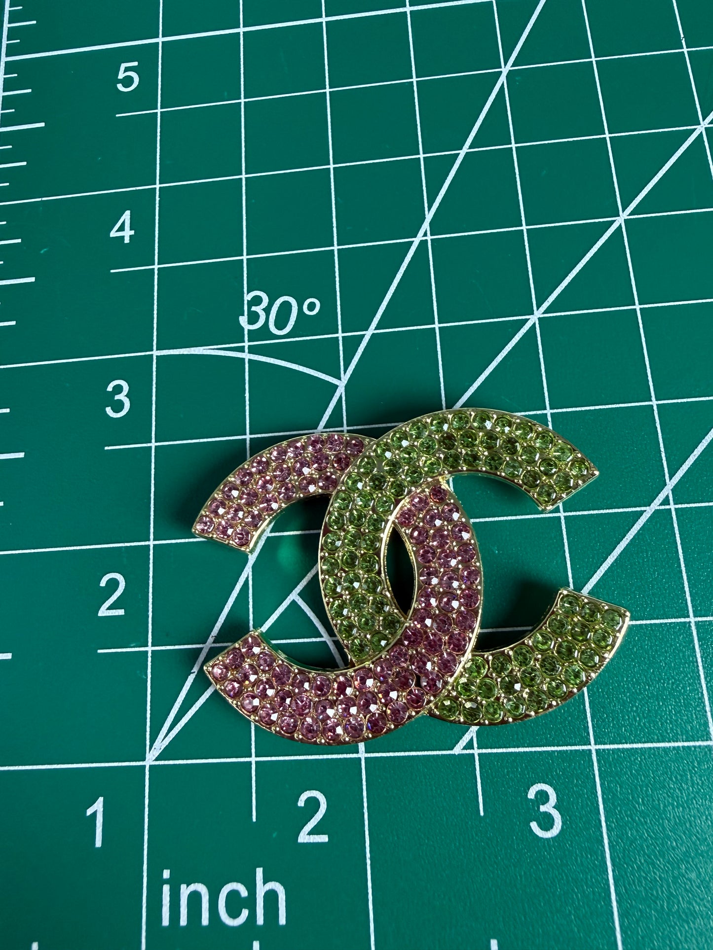 Luxury flat back designer charms