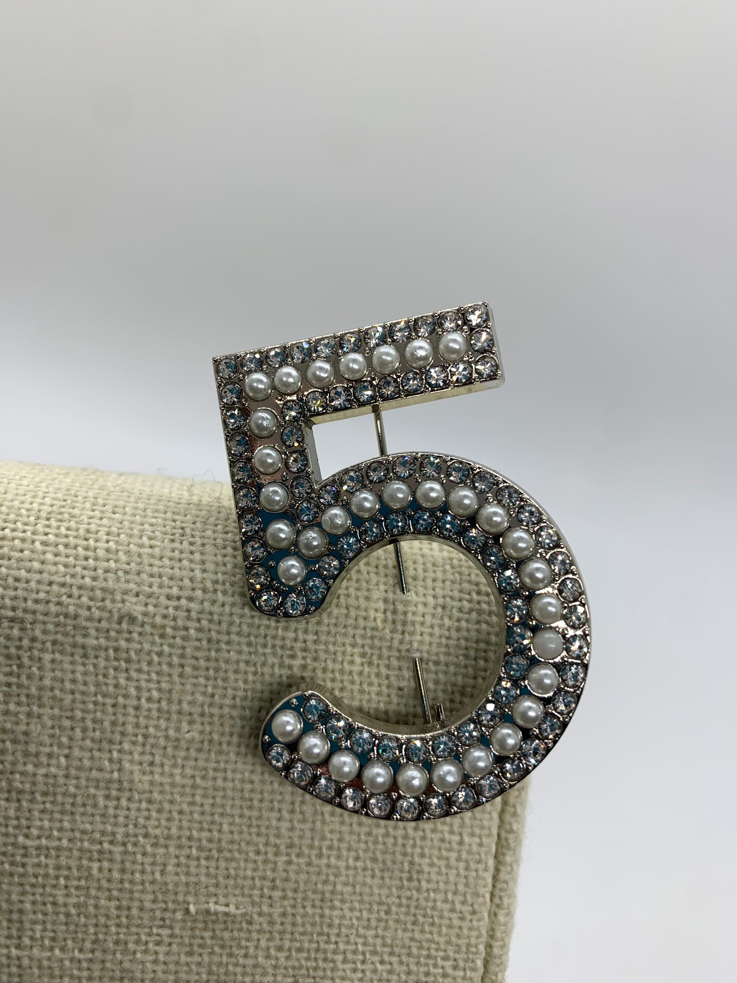 Designer brooches Luxury