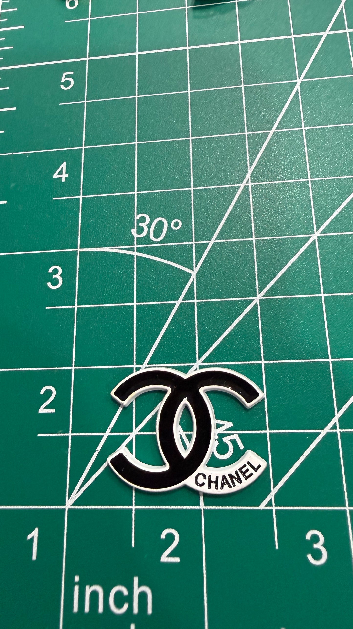 Luxury flat back charms