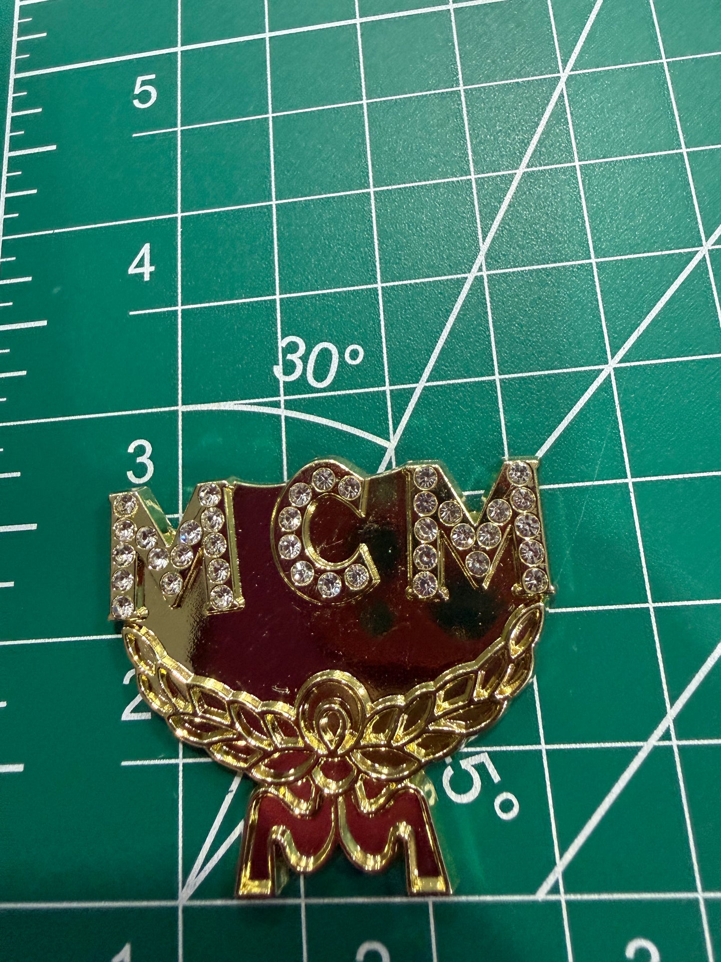 Luxury flat back charms Dio