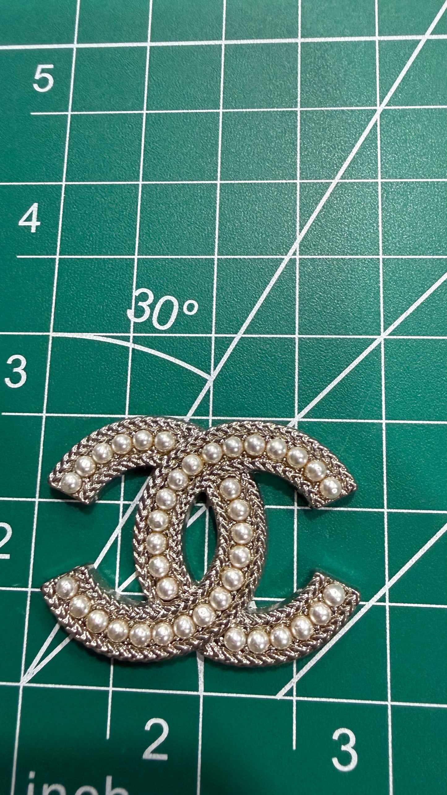 Luxury flat back charms