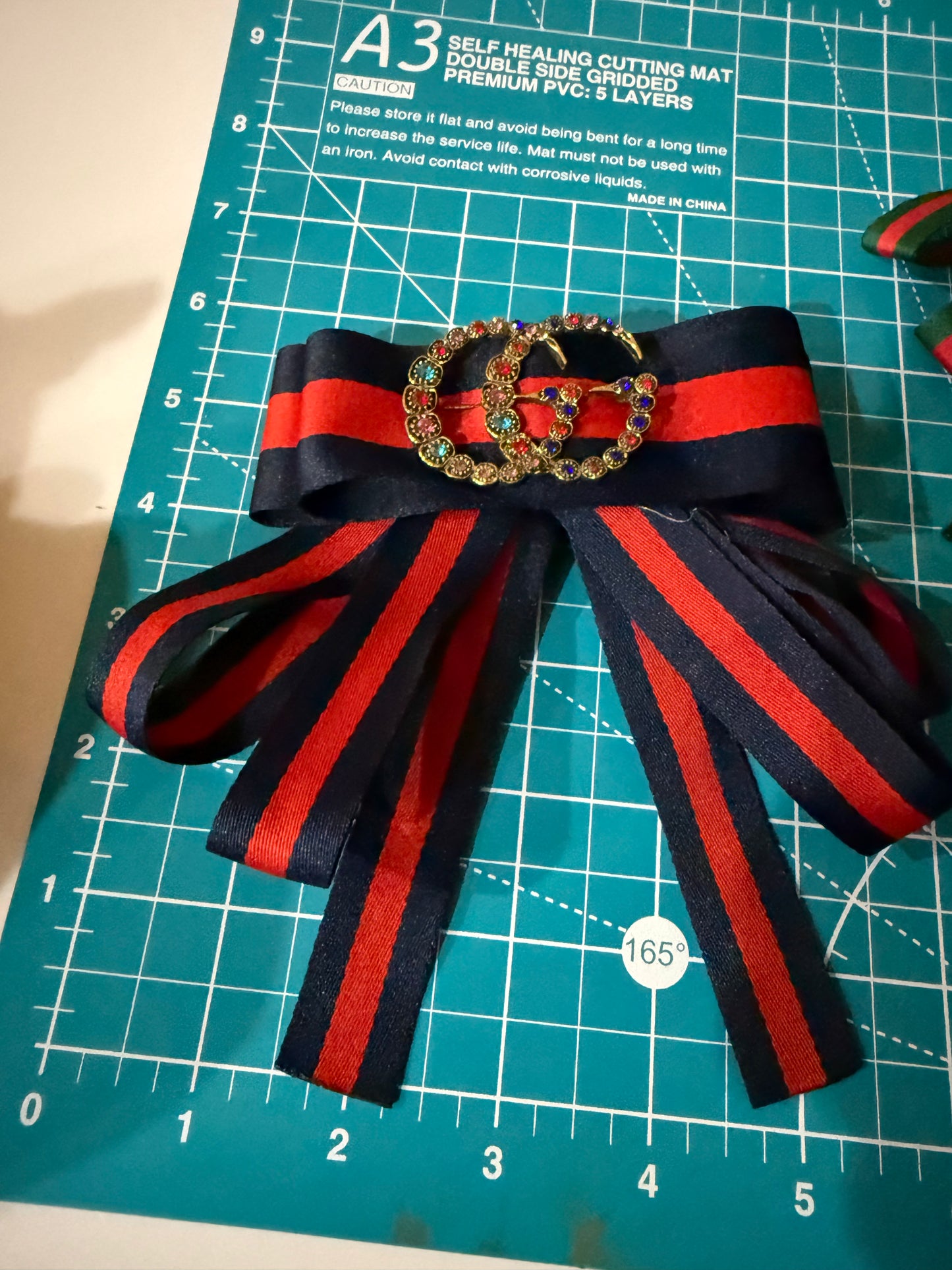 Brooches bows