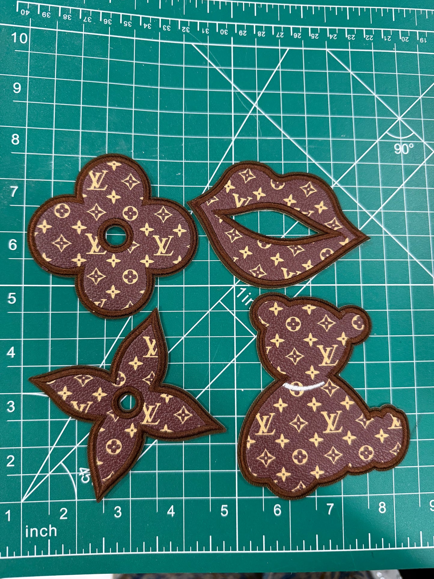 Luxury patches L C G small about 3 inches